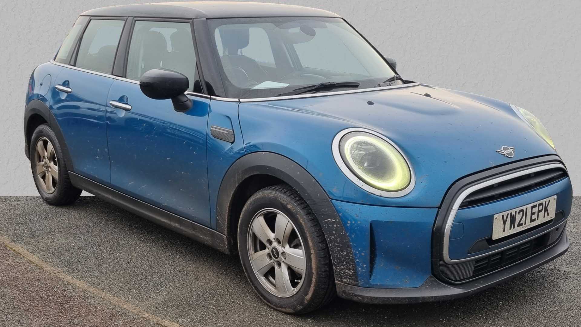 Main listing image - MINI Hatchback 5dr