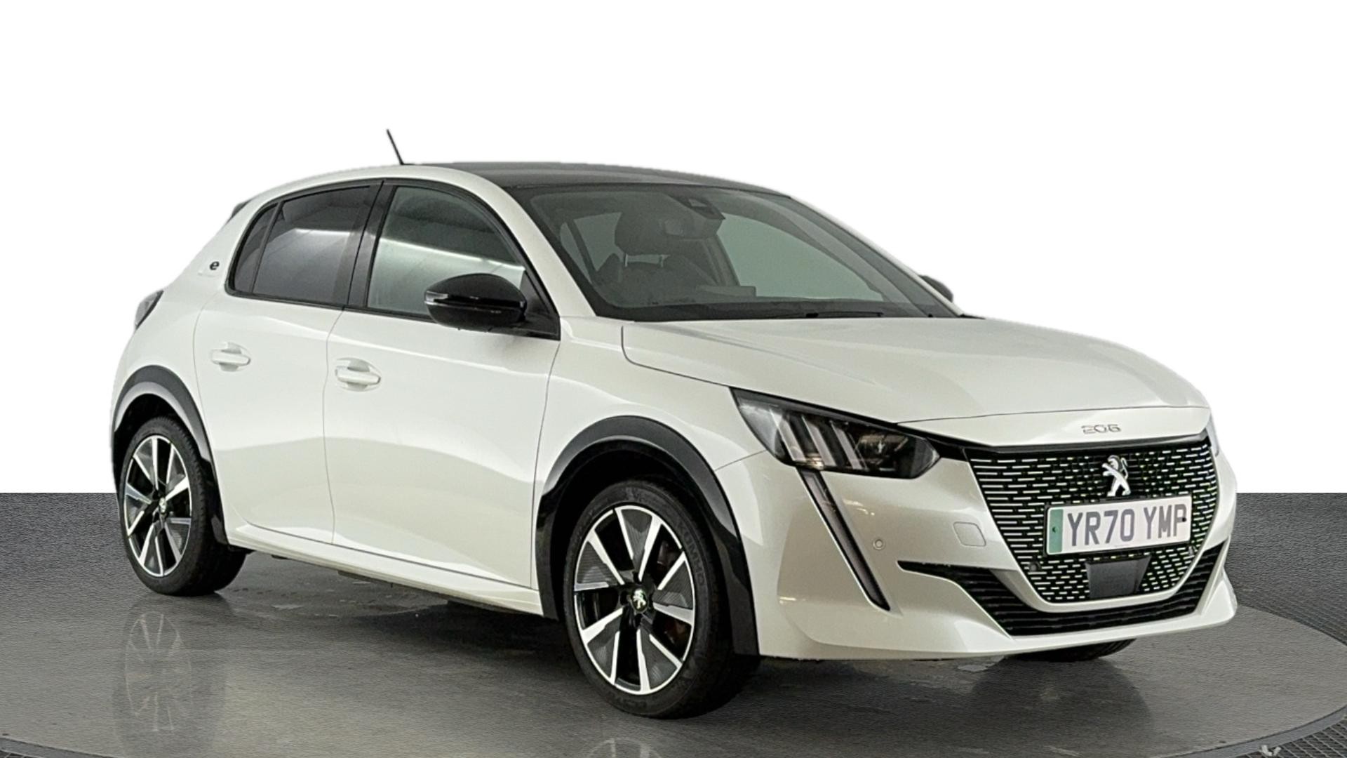 Main listing image - Peugeot e-208