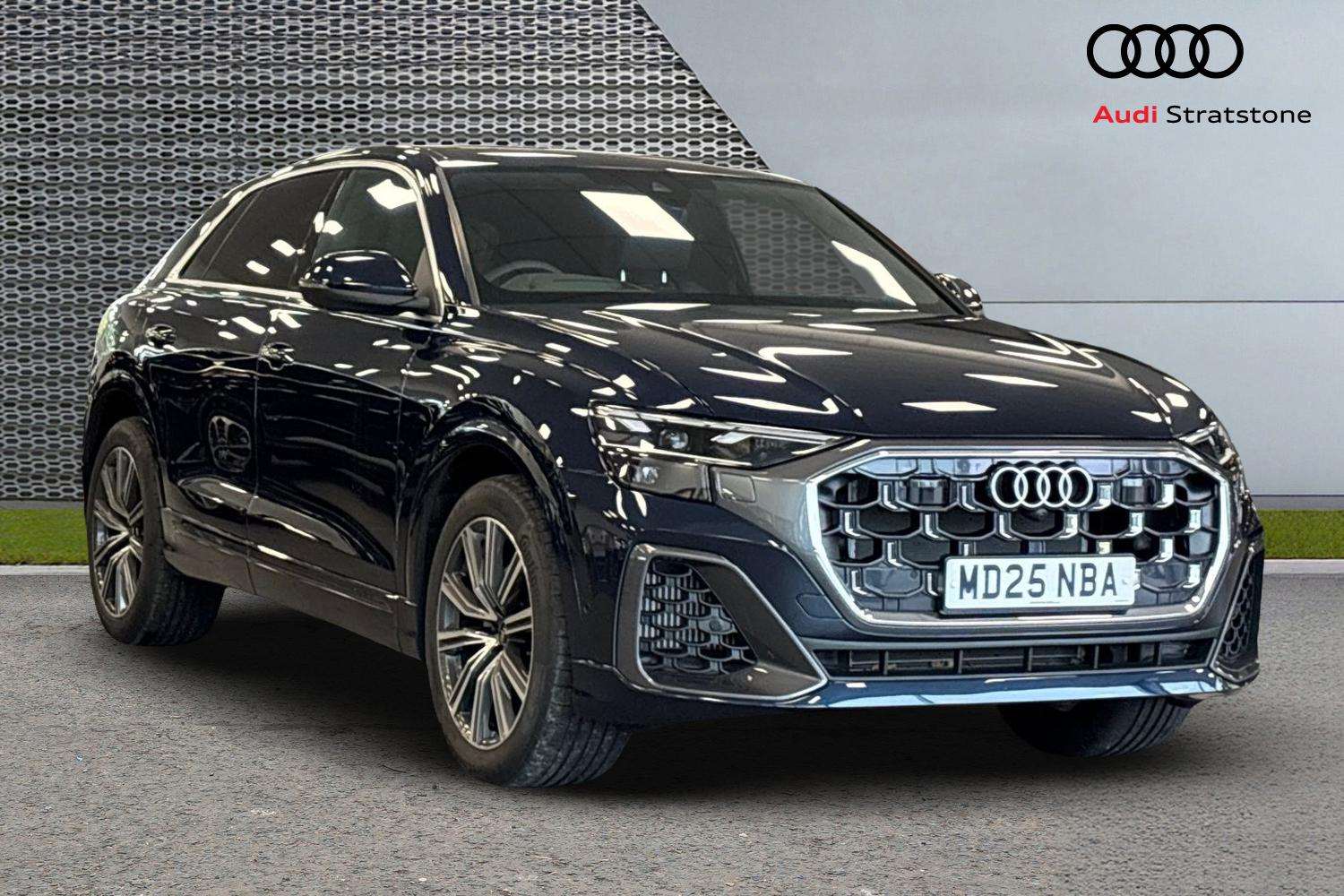 Main listing image - Audi Q8