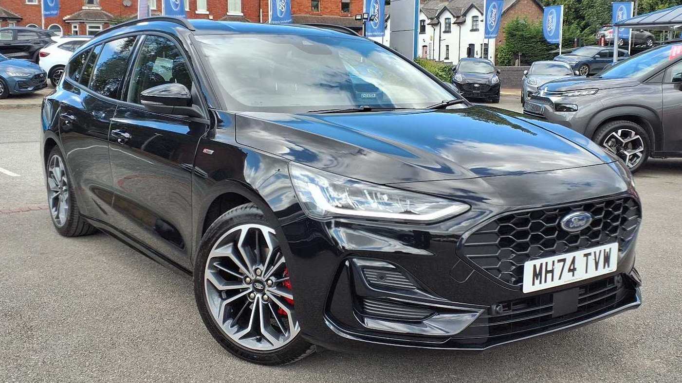 Main listing image - Ford Focus Estate