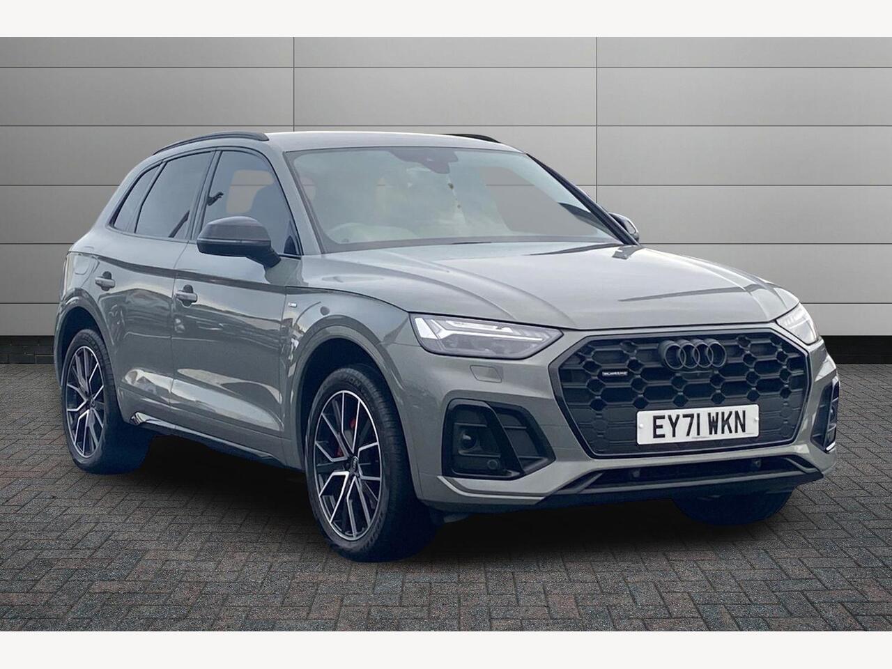 Main listing image - Audi Q5