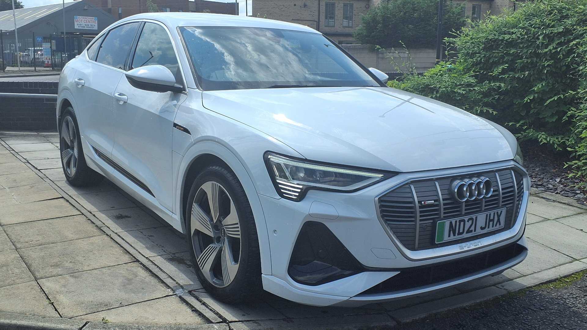 Main listing image - Audi e-tron Sportback