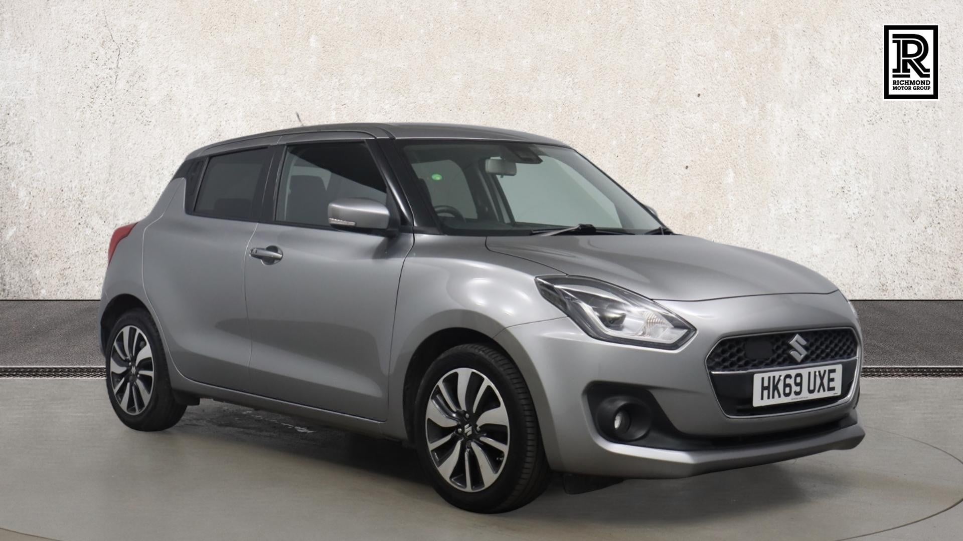 Main listing image - Suzuki Swift