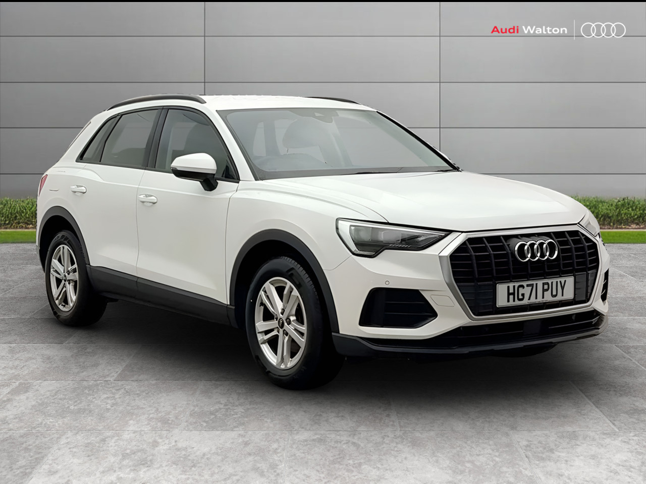 Main listing image - Audi Q3