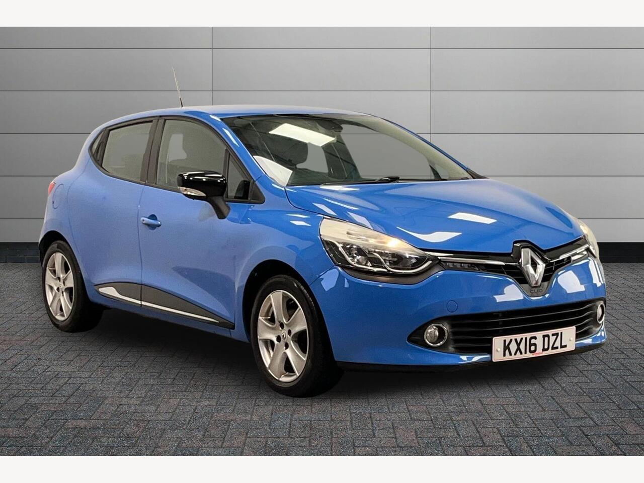 Main listing image - Renault Clio