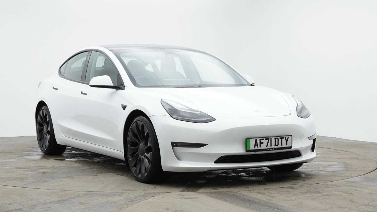 Main listing image - Tesla Model 3