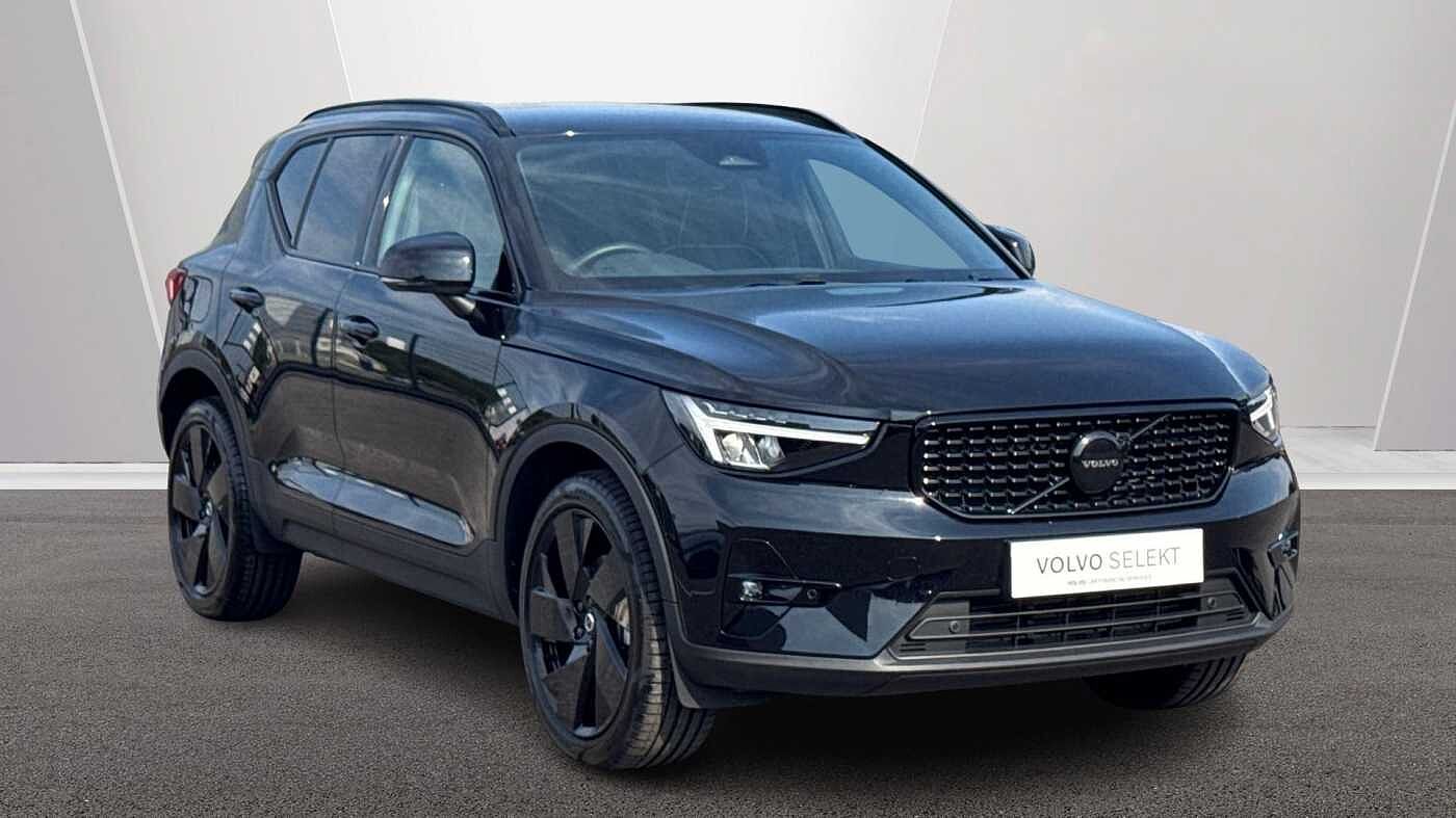 Main listing image - Volvo XC40