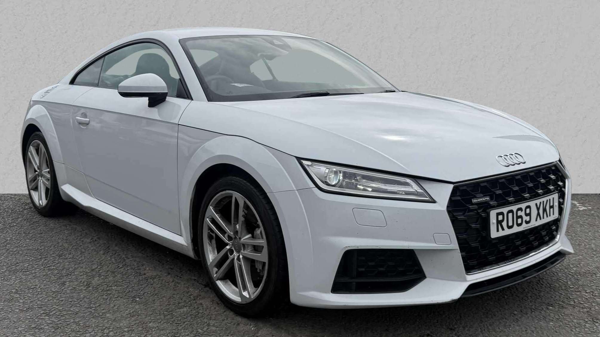 Main listing image - Audi TT