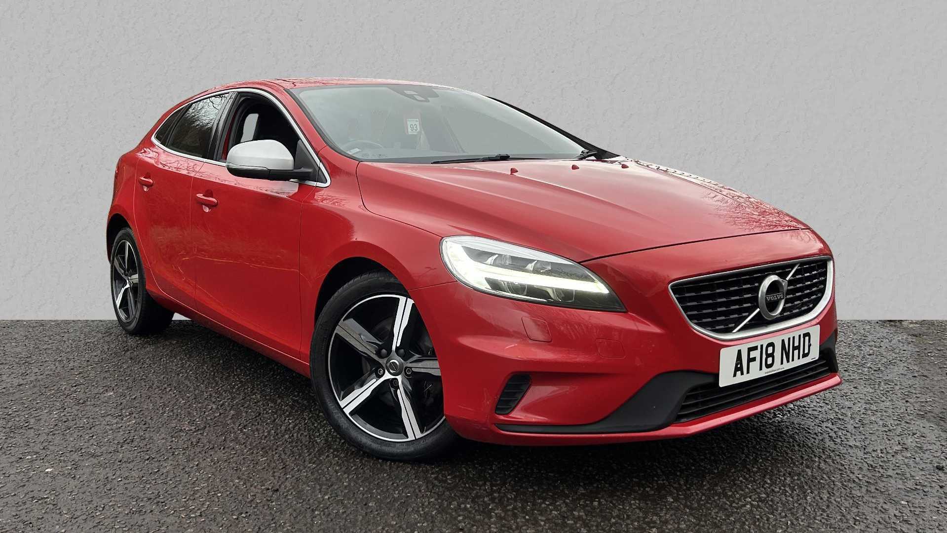 Main listing image - Volvo V40