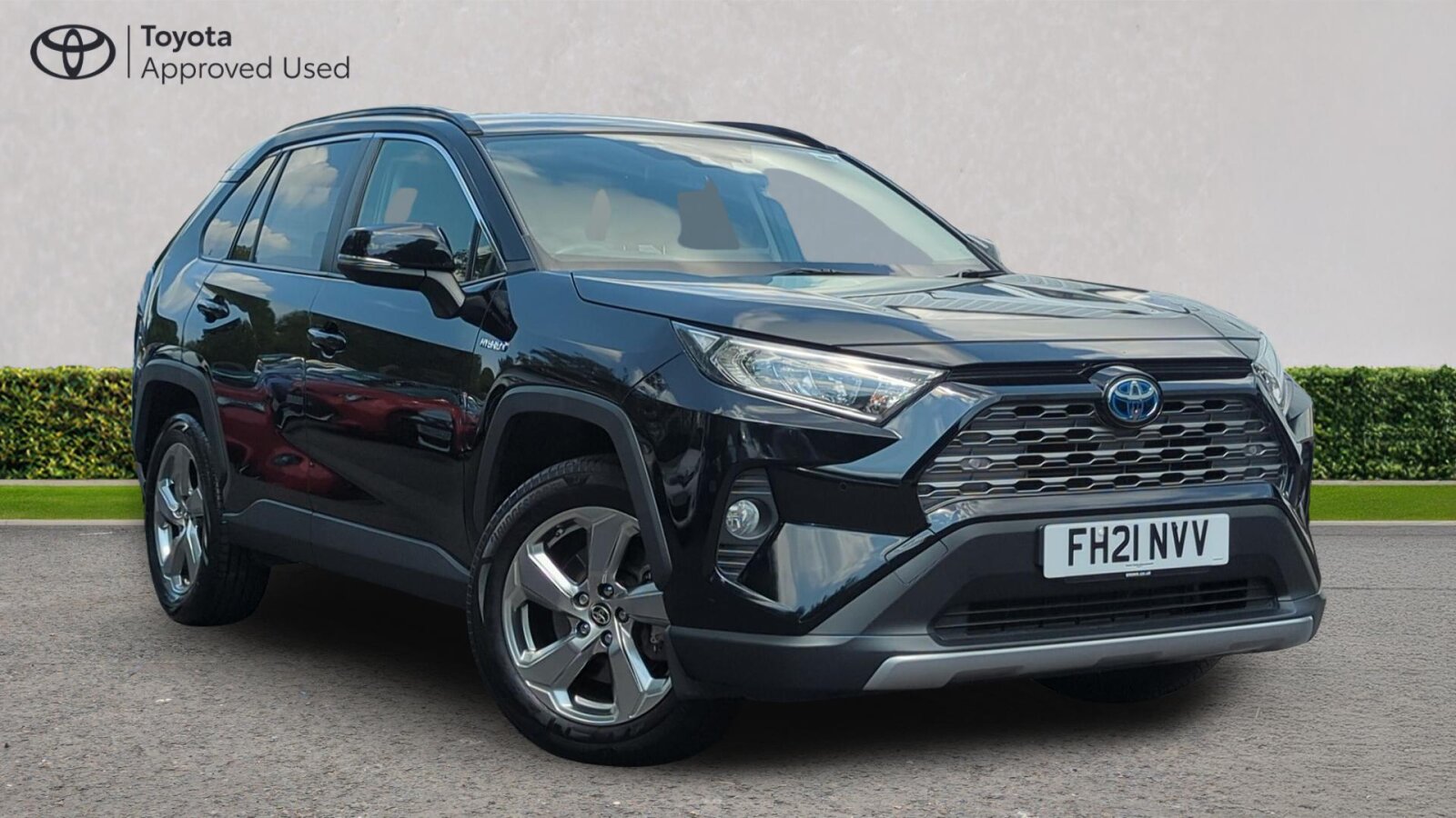 Main listing image - Toyota RAV4
