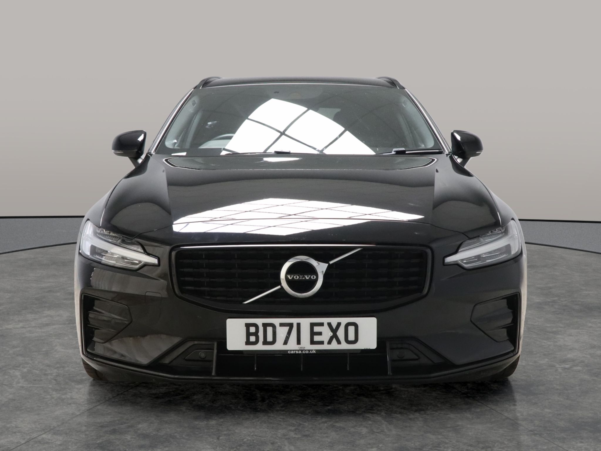 Main listing image - Volvo V60