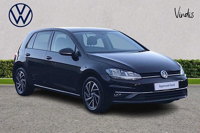 Main listing image - Volkswagen Golf