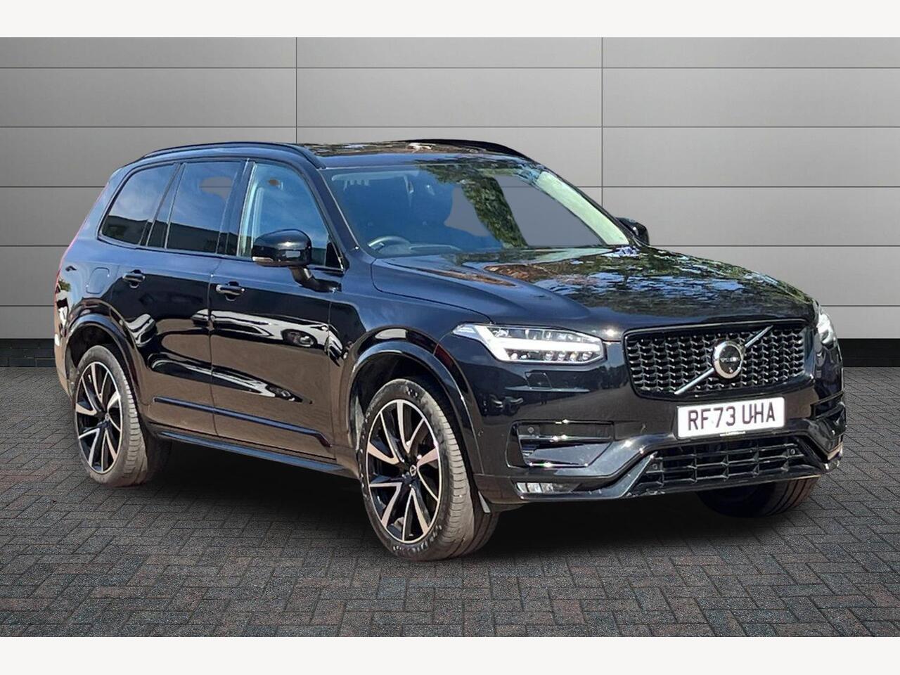 Main listing image - Volvo XC90