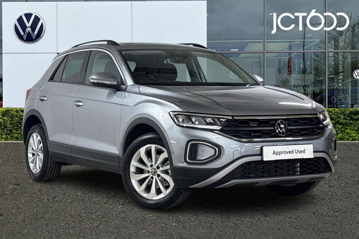 Main listing image - Volkswagen T-Roc