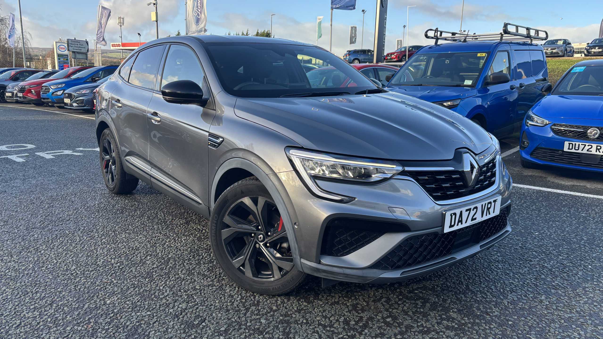 Main listing image - Renault Arkana