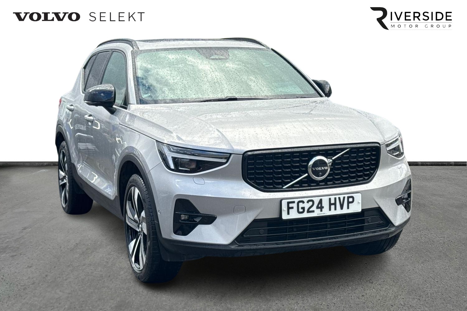 Main listing image - Volvo XC40