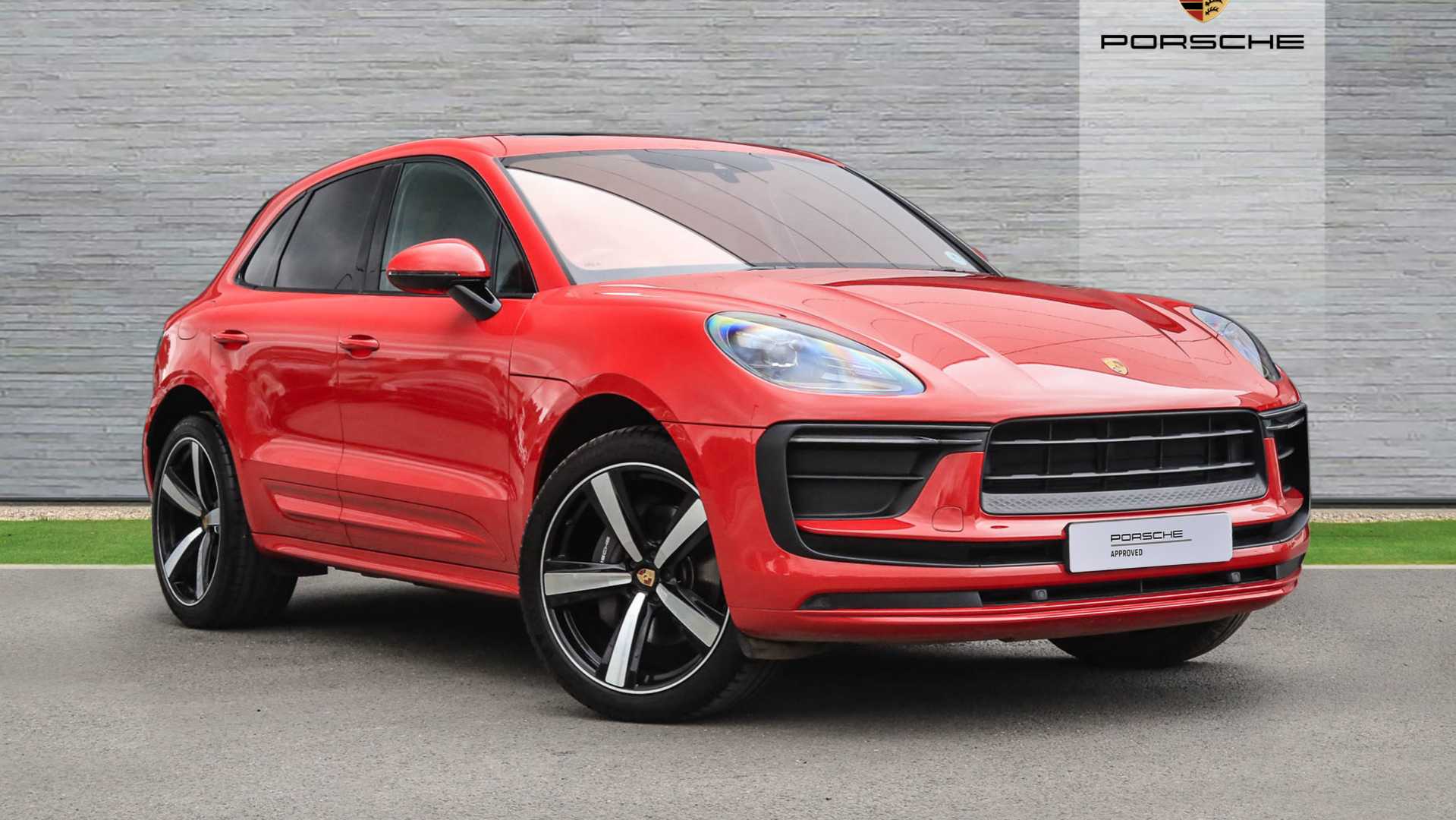 Main listing image - Porsche Macan