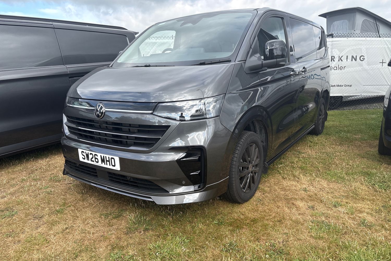 Main listing image - Volkswagen Transporter