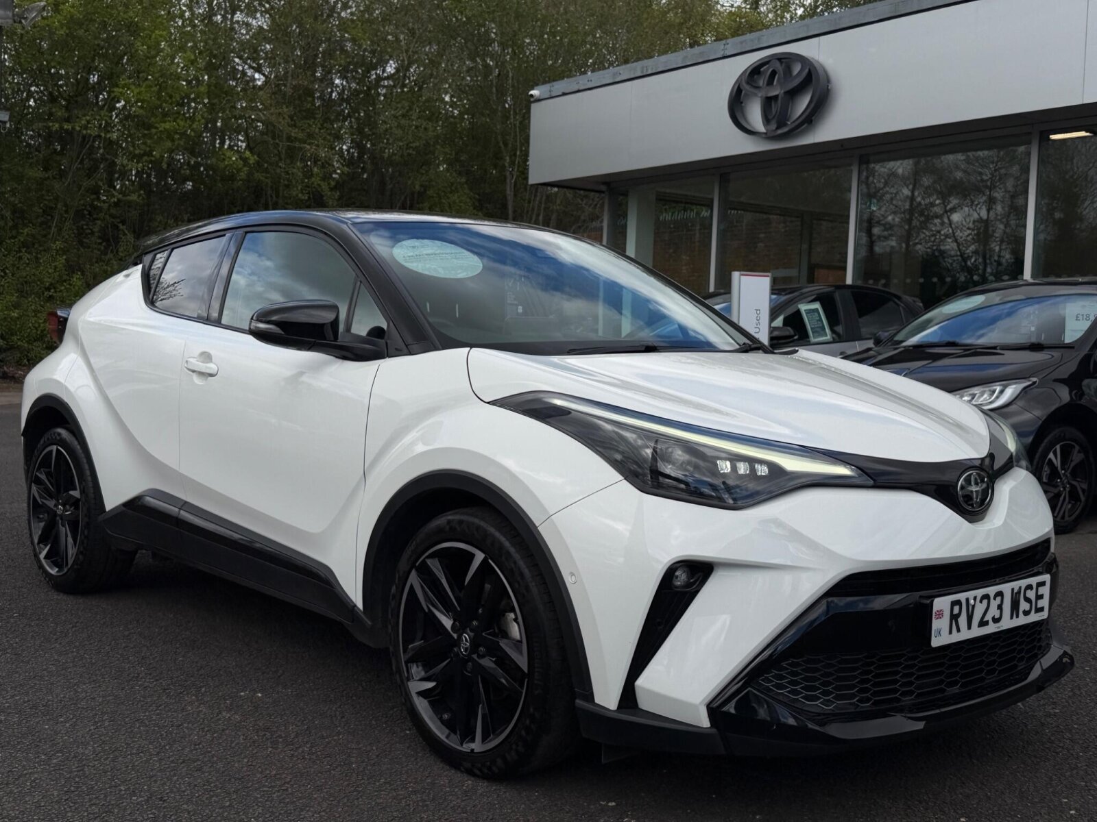 Main listing image - Toyota C-HR