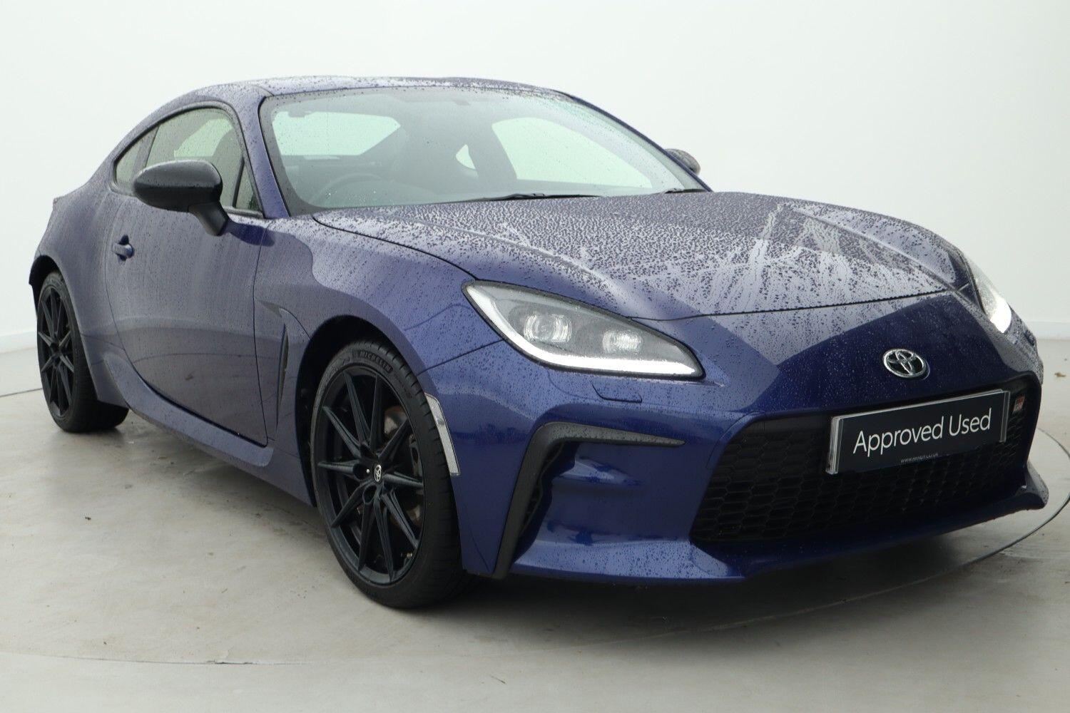 Main listing image - Toyota GR86