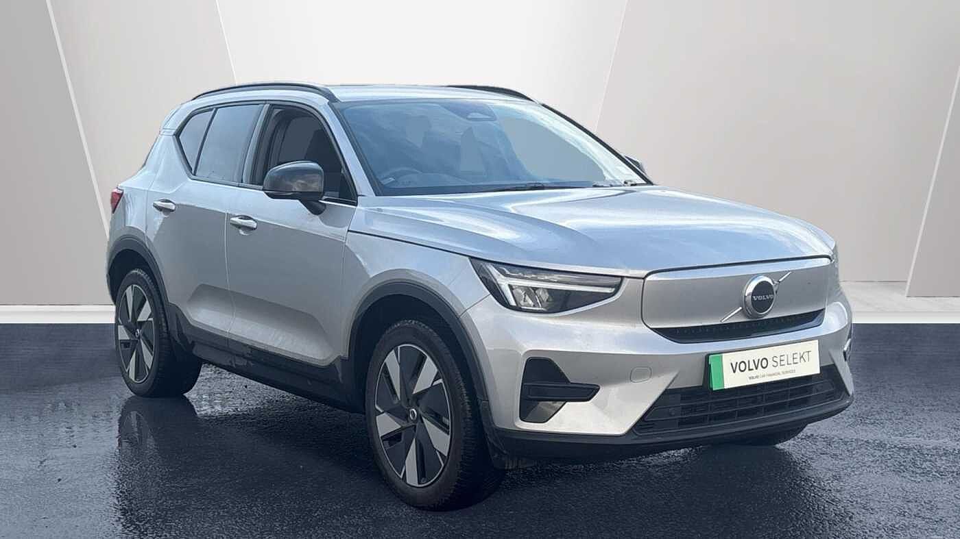 Main listing image - Volvo XC40 Recharge