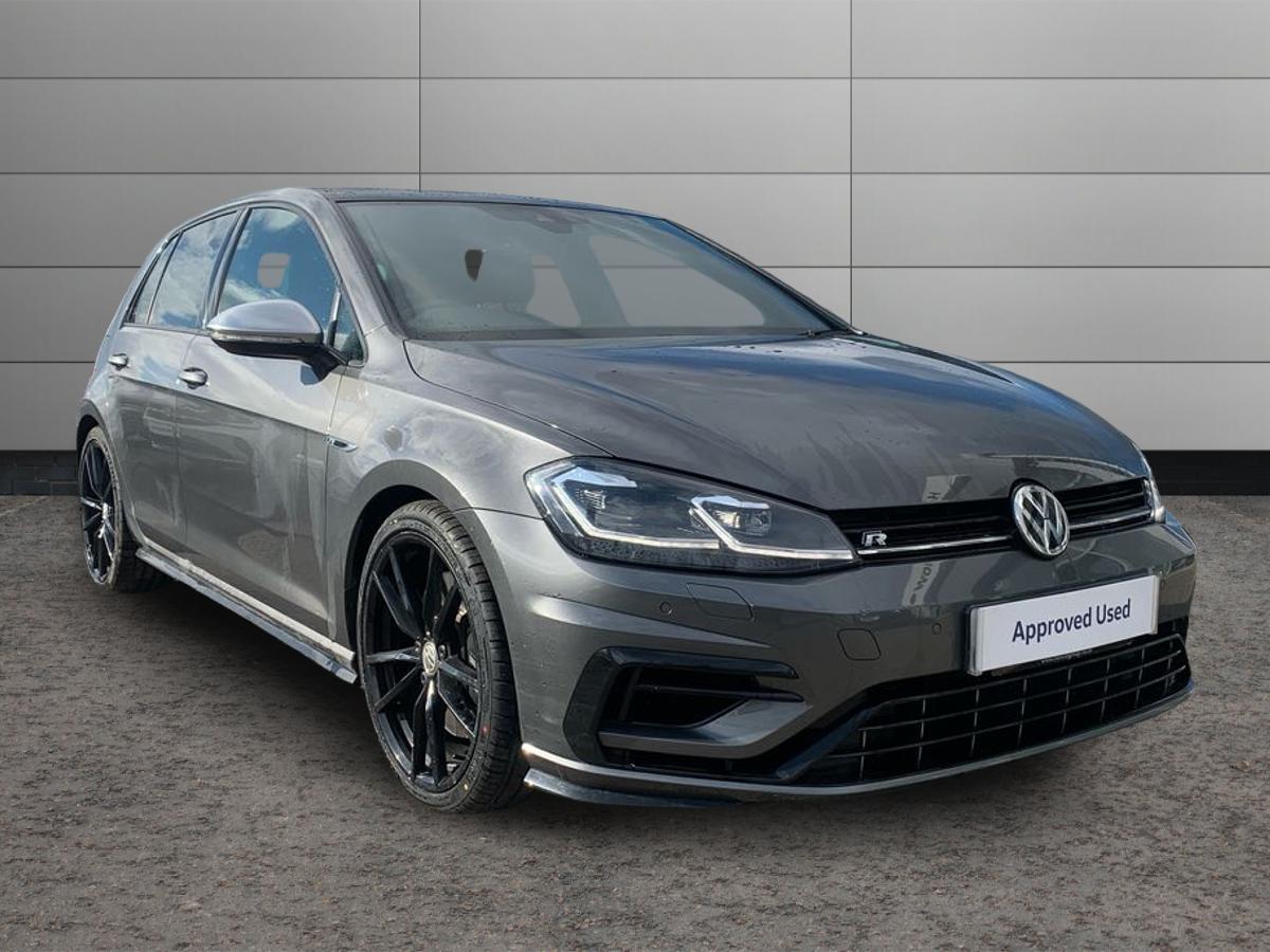 Main listing image - Volkswagen Golf R