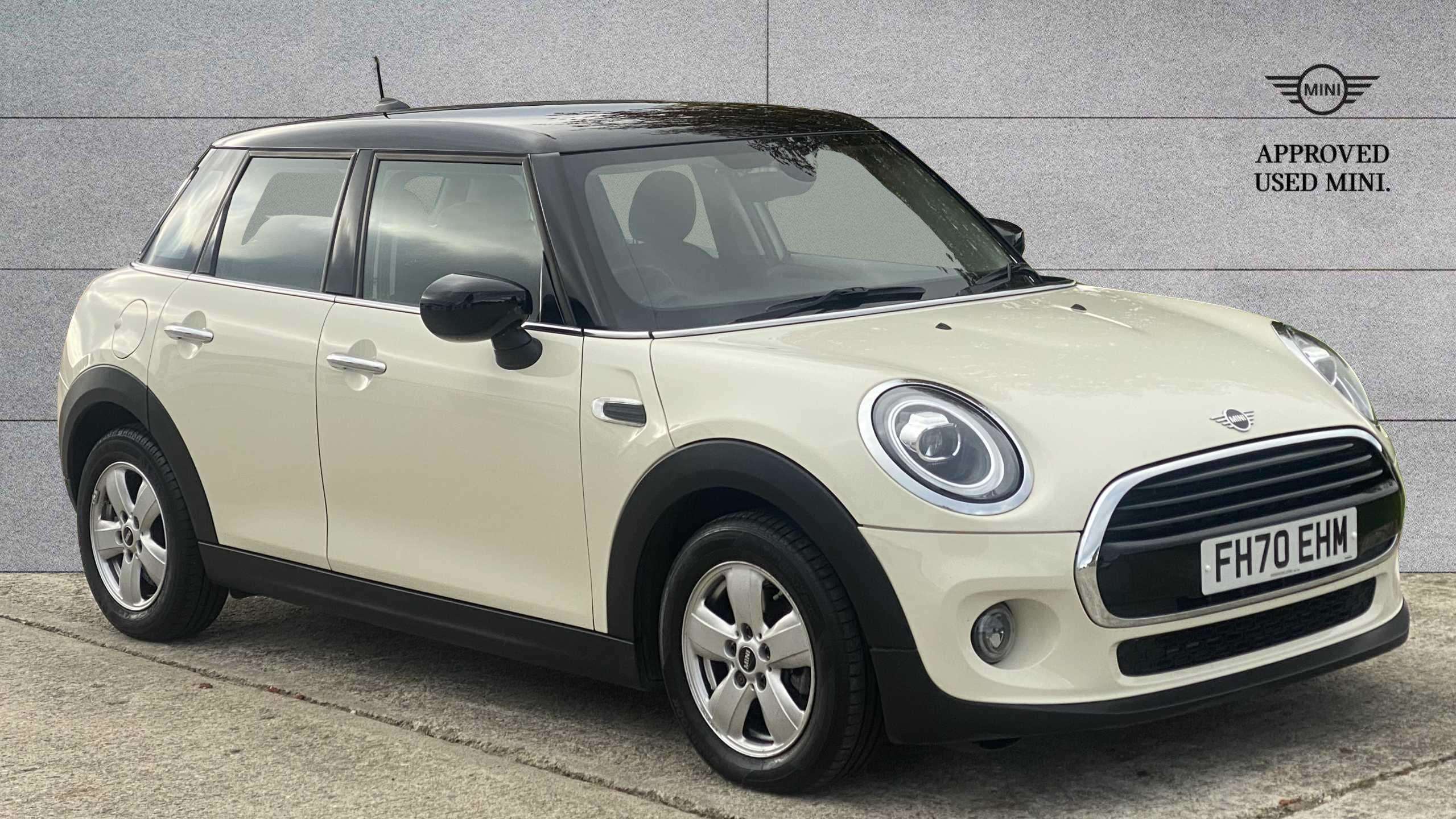 Main listing image - MINI Hatchback 5dr