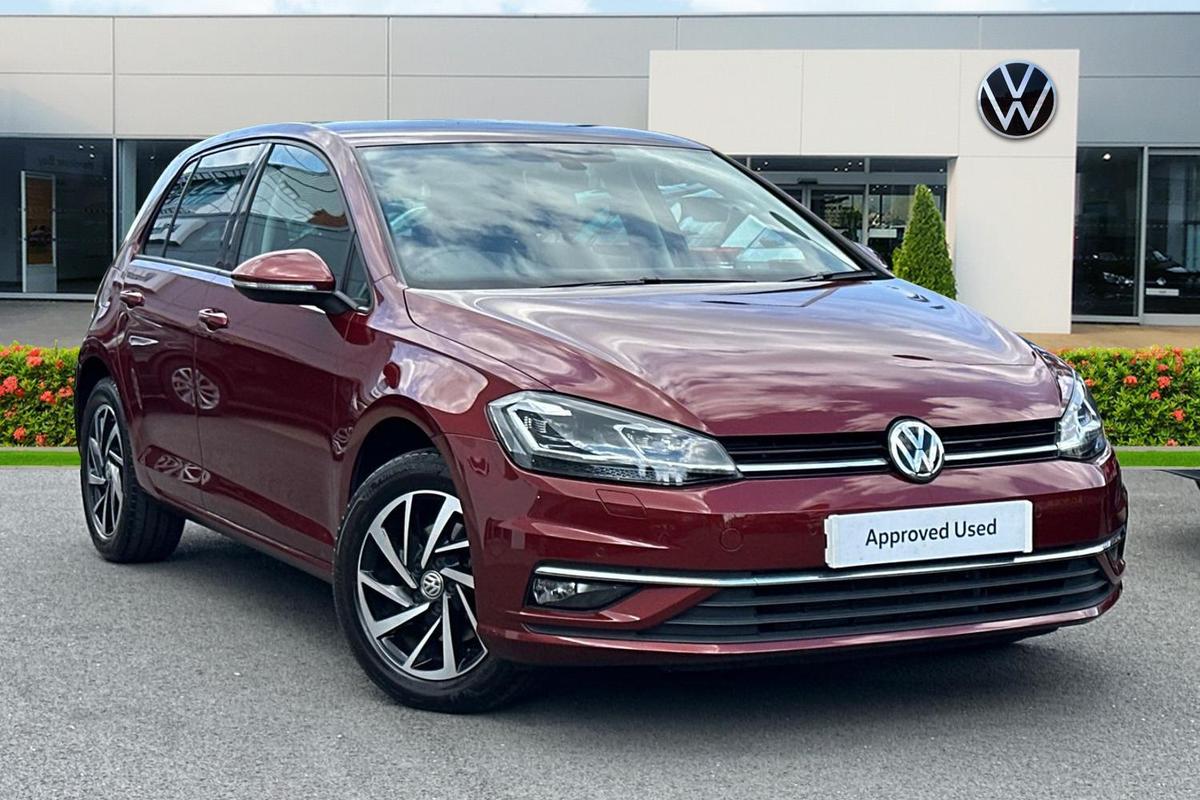 Main listing image - Volkswagen Golf
