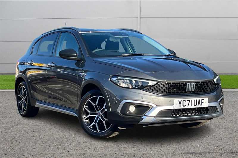 Main listing image - Fiat Tipo Cross