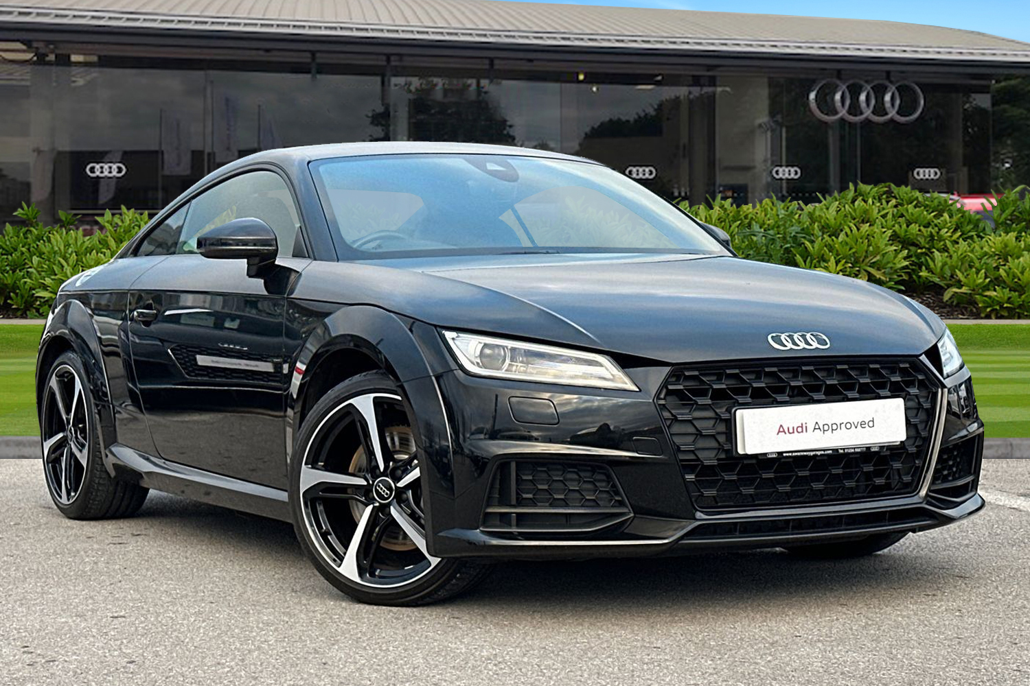 Main listing image - Audi TT