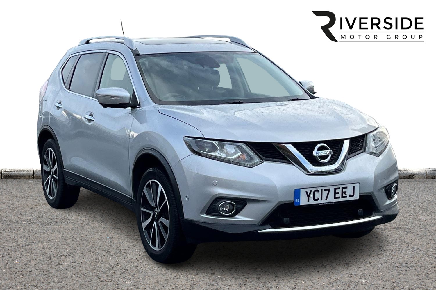 Main listing image - Nissan X-Trail