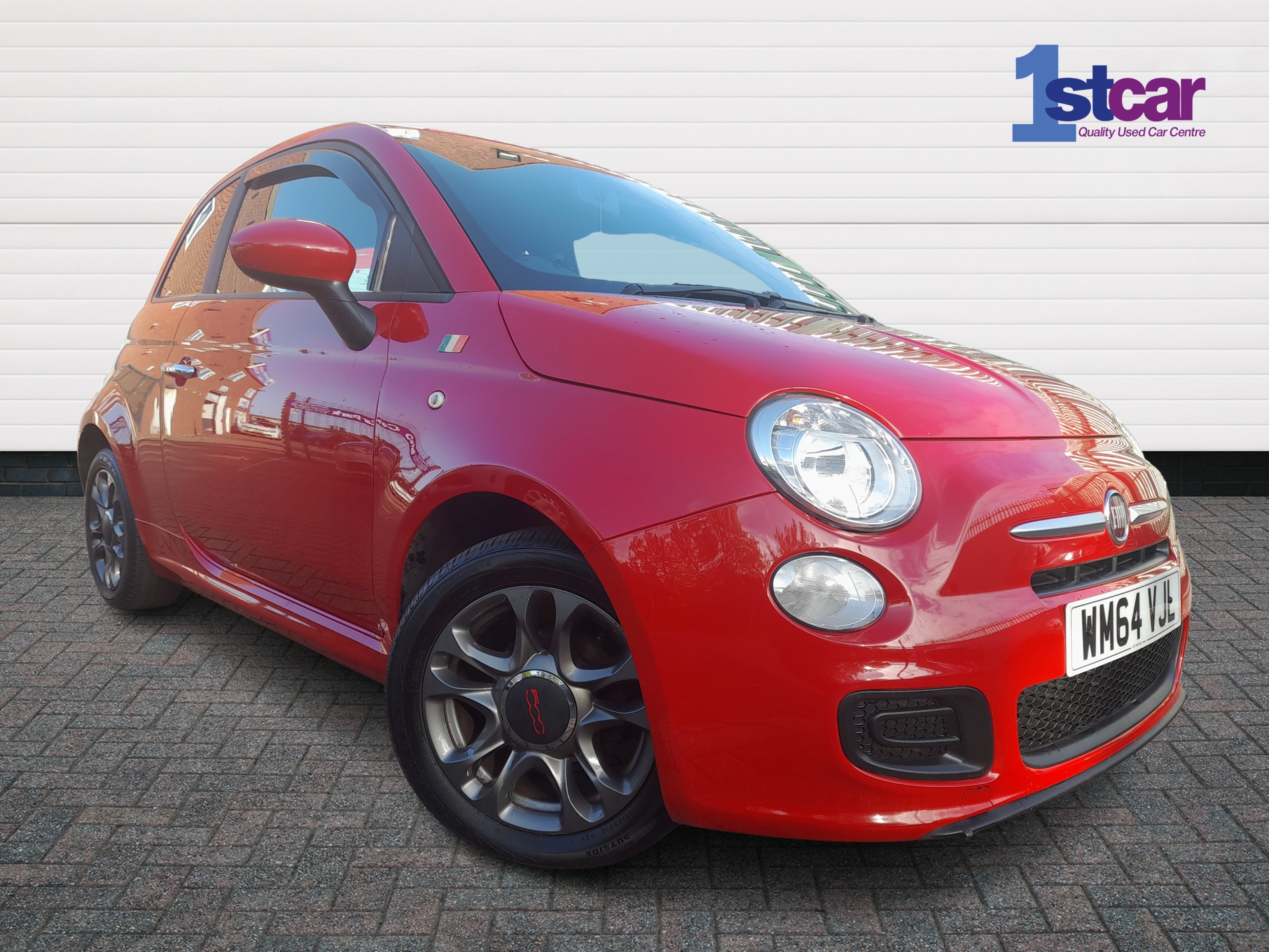 Main listing image - Fiat 500