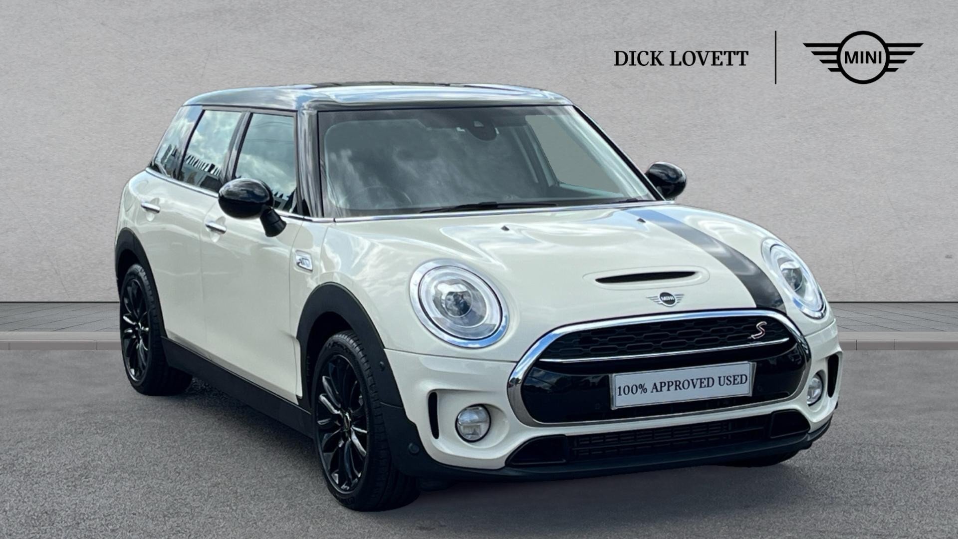 Main listing image - MINI Clubman