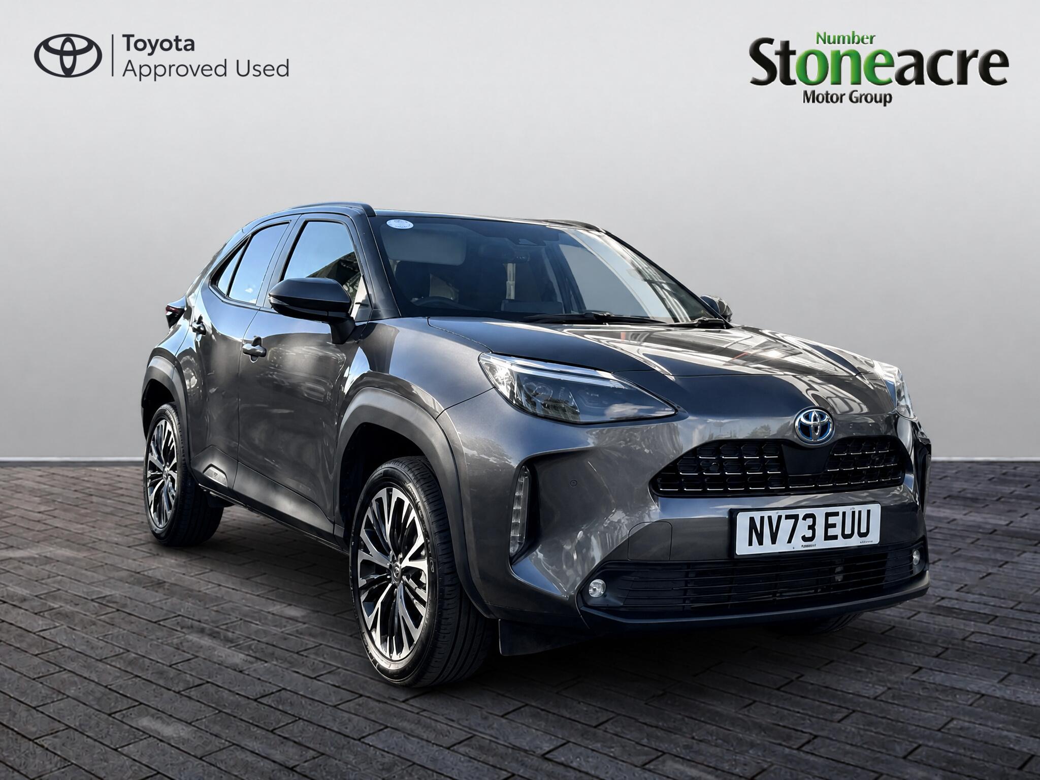 Main listing image - Toyota Yaris Cross