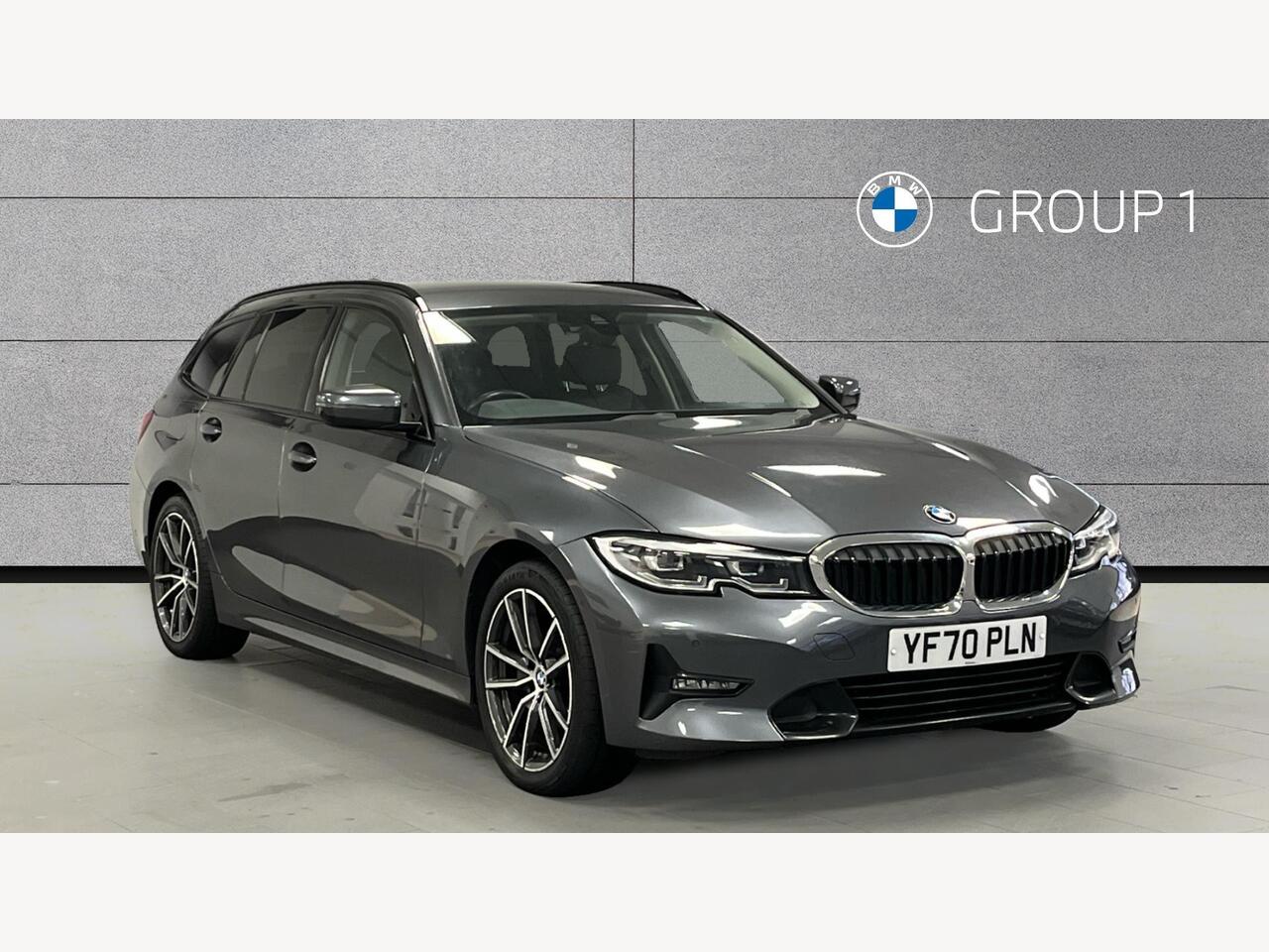 Main listing image - BMW 3 Series Touring