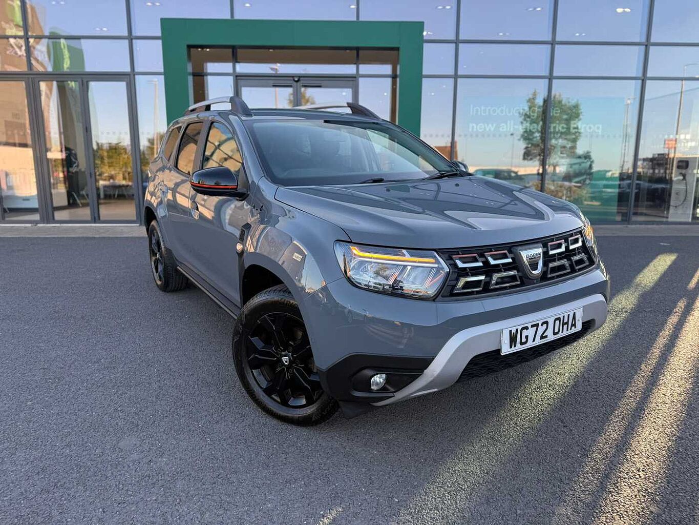 Main listing image - Dacia Duster