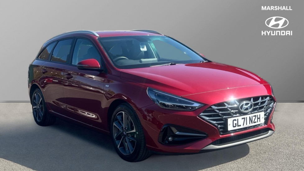 Main listing image - Hyundai i30 Tourer