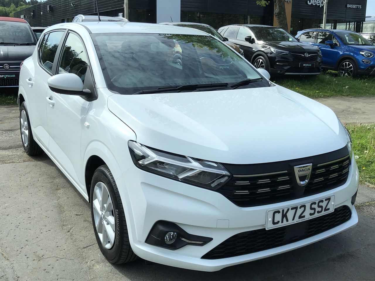 Main listing image - Dacia Sandero