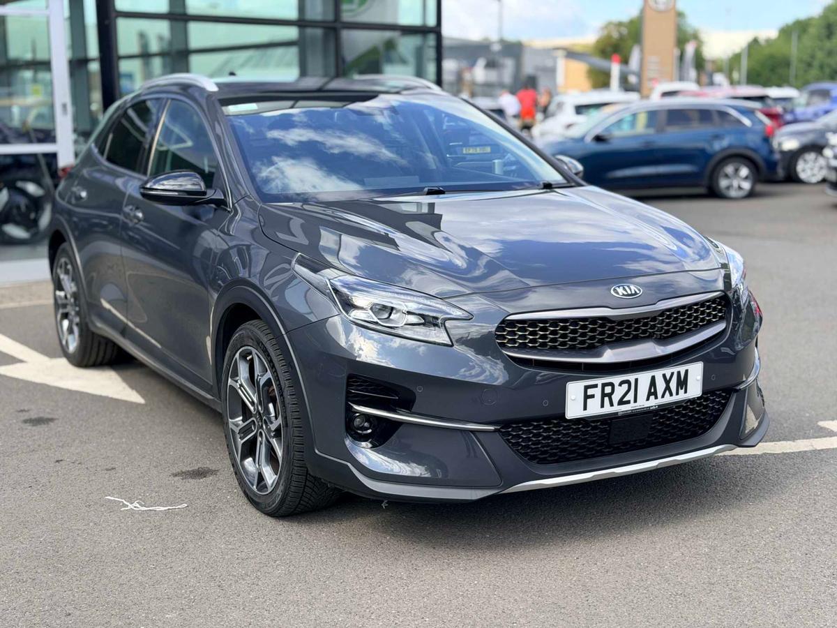 Main listing image - Kia XCeed
