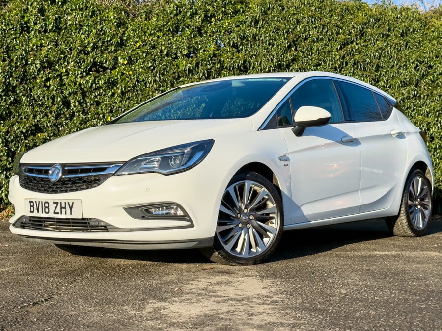 Main listing image - Vauxhall Astra