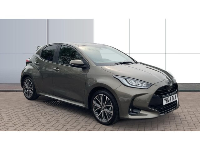 Main listing image - Toyota Yaris