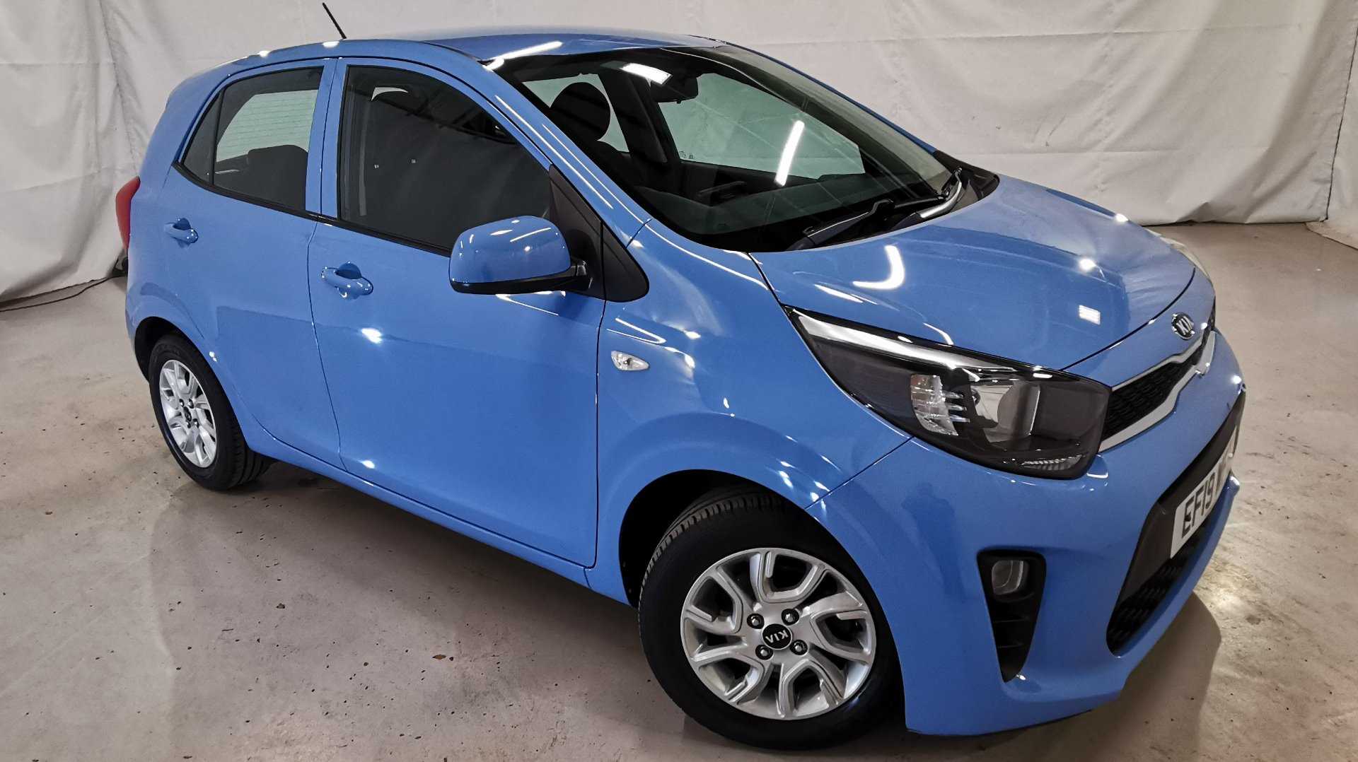 Main listing image - Kia Picanto