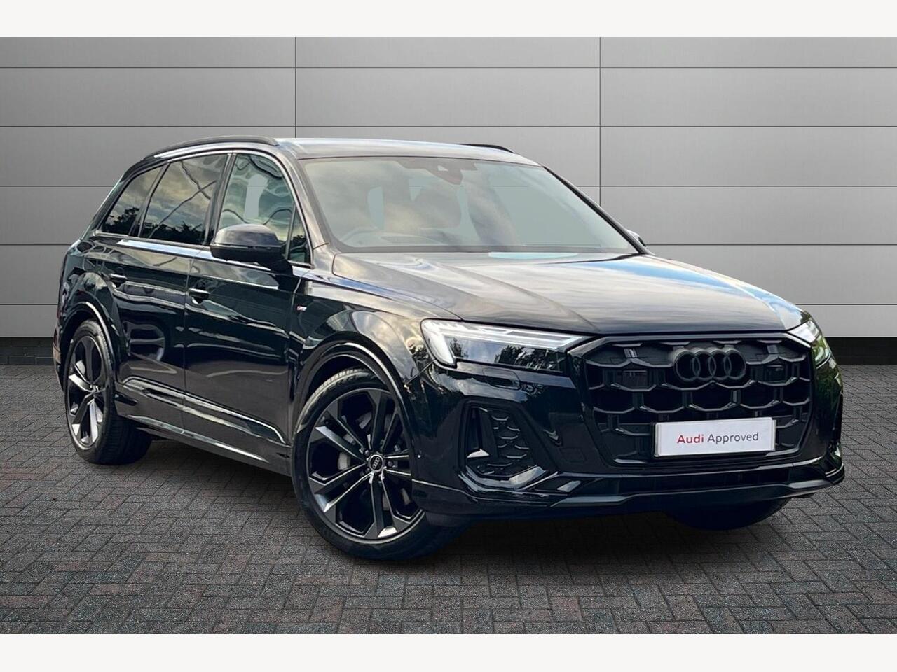 Main listing image - Audi Q7