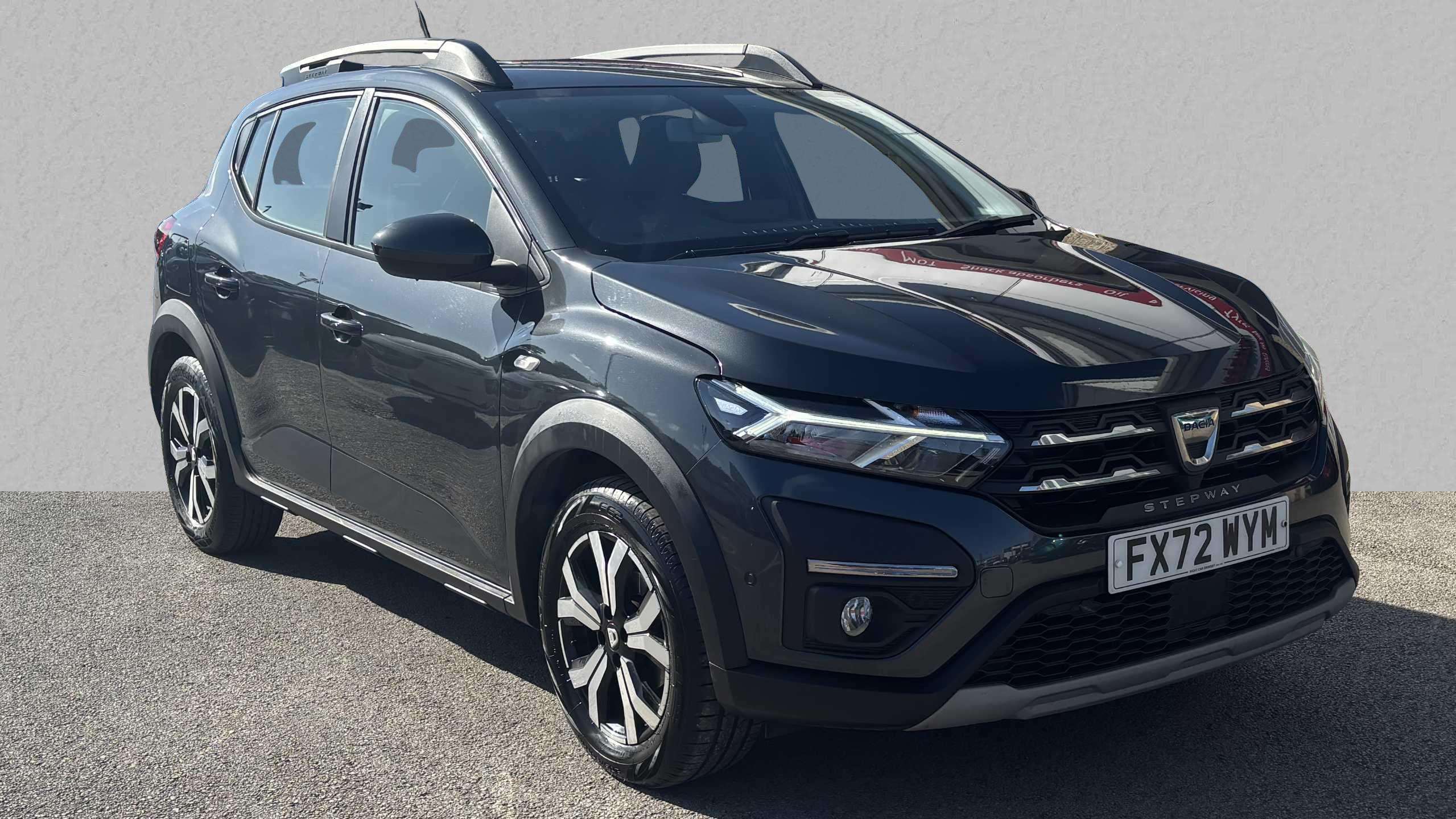 Main listing image - Dacia Sandero Stepway