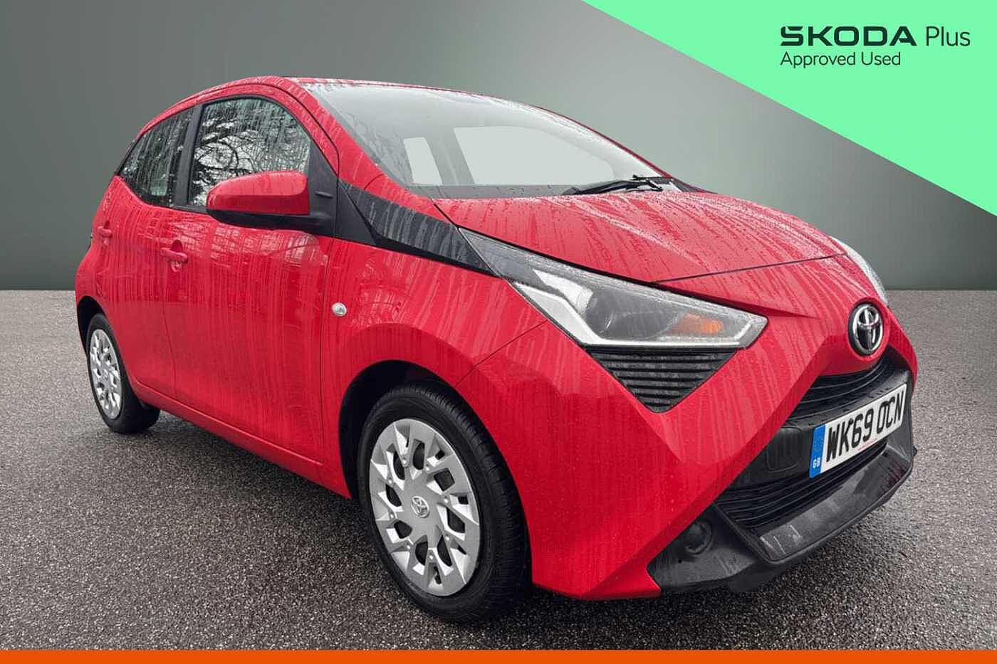 Main listing image - Toyota Aygo