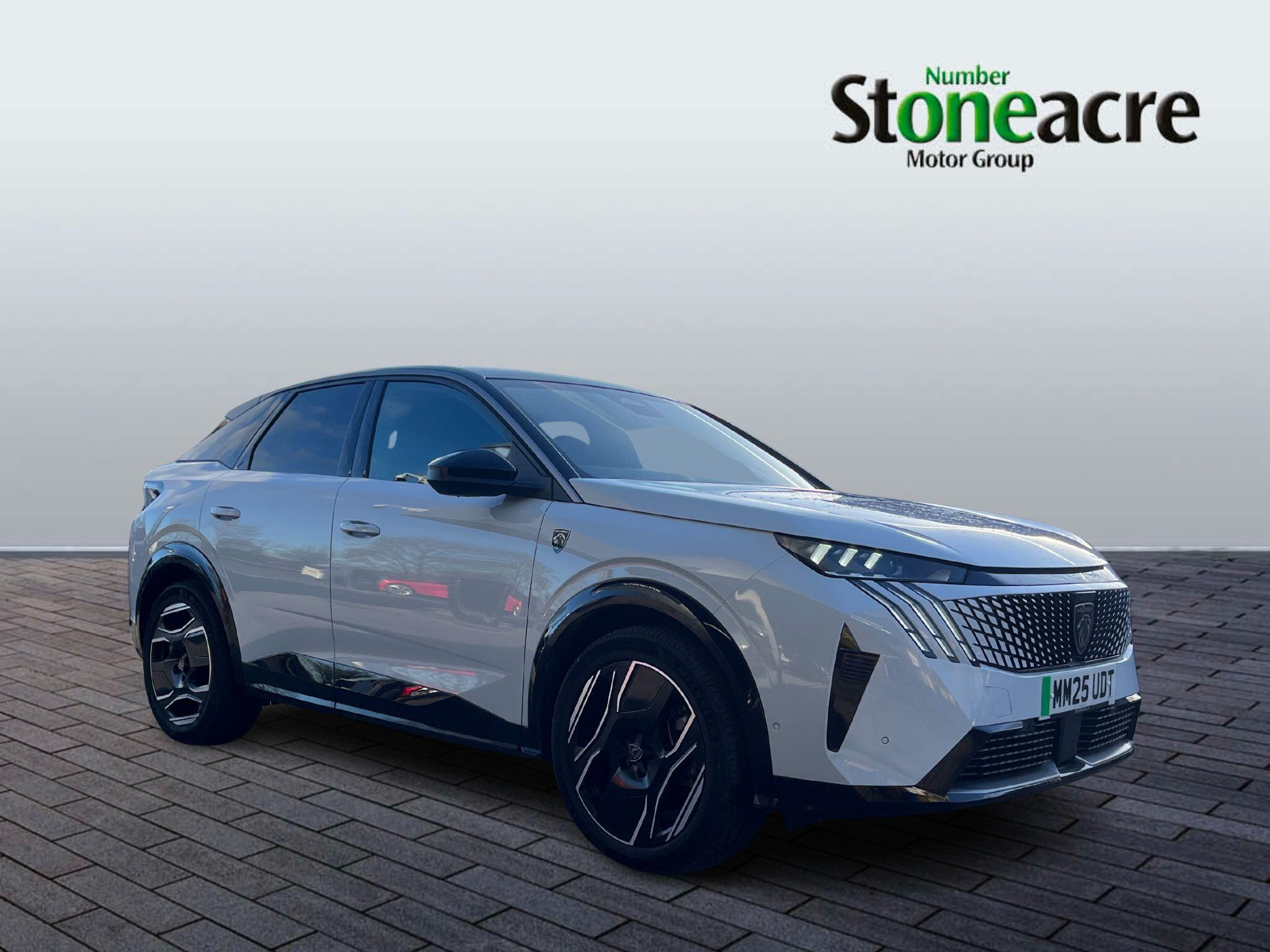 Main listing image - Peugeot 3008