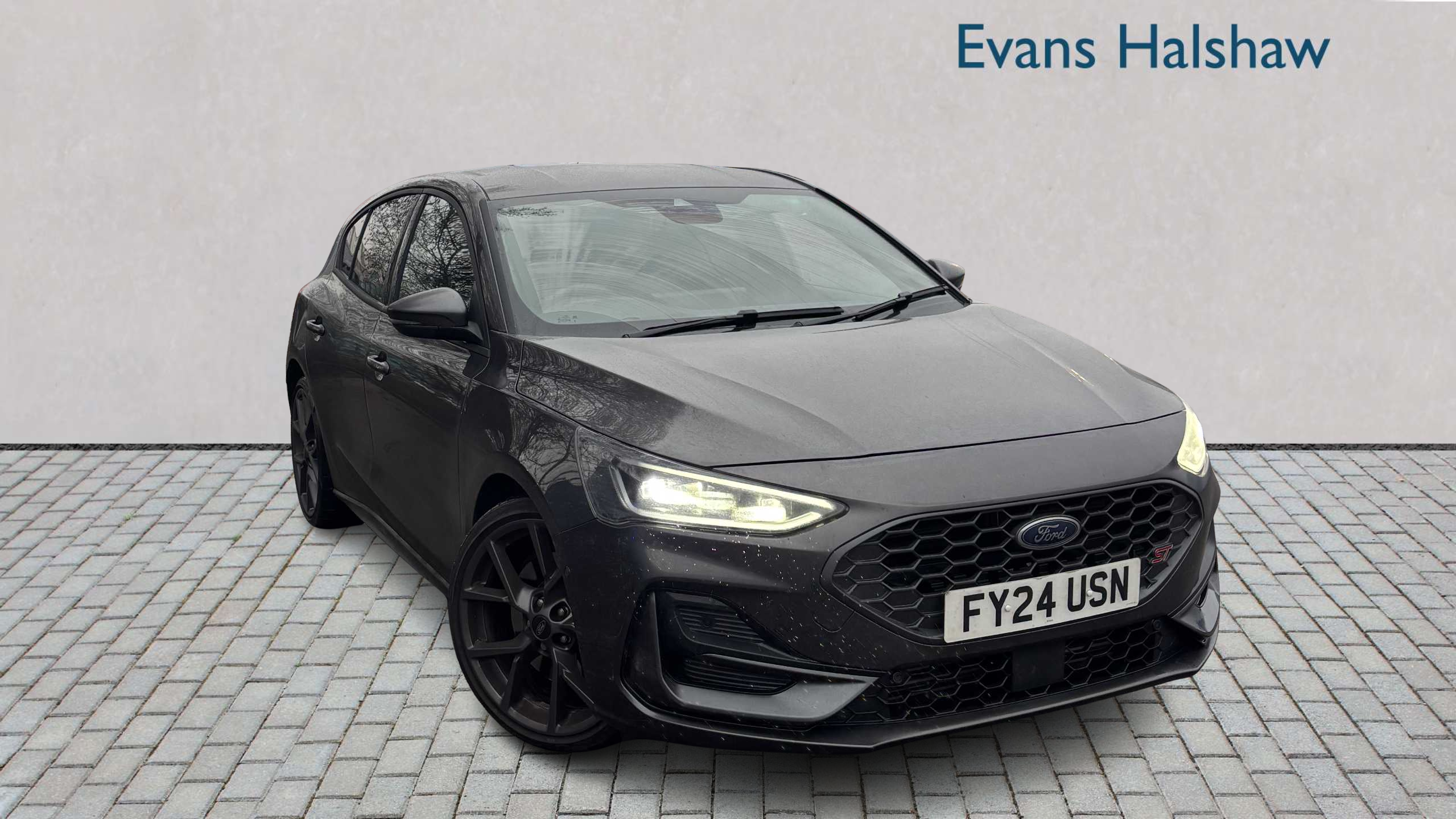 Main listing image - Ford Focus ST