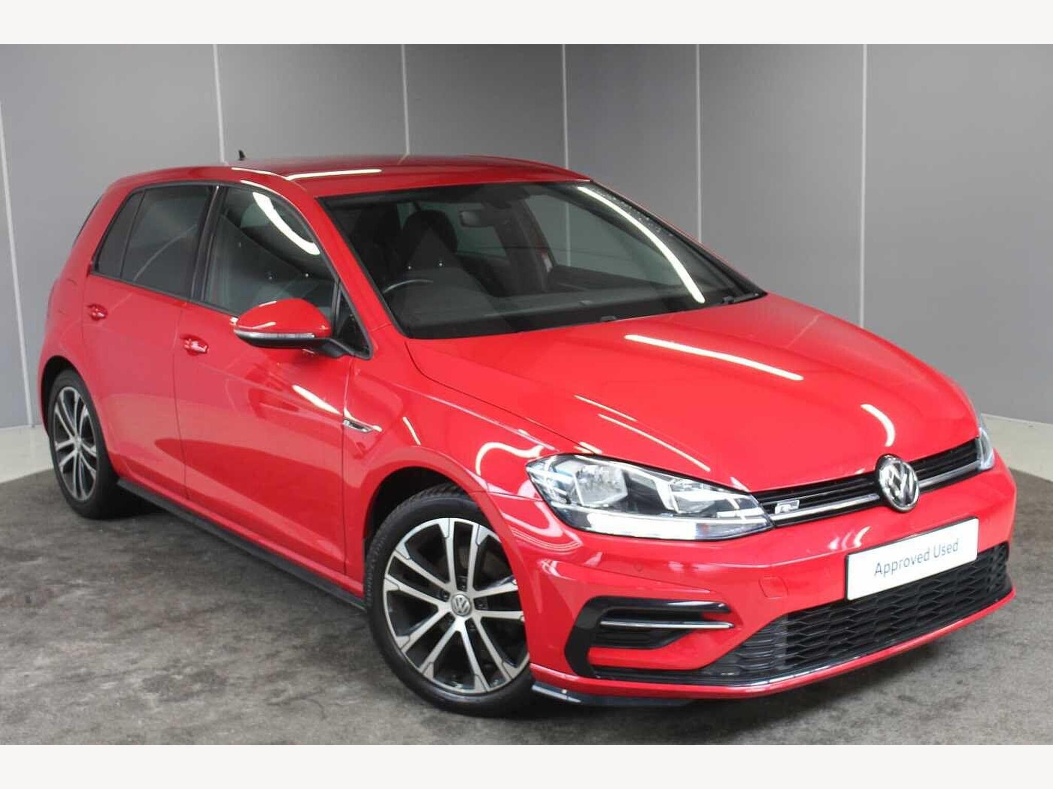 Main listing image - Volkswagen Golf