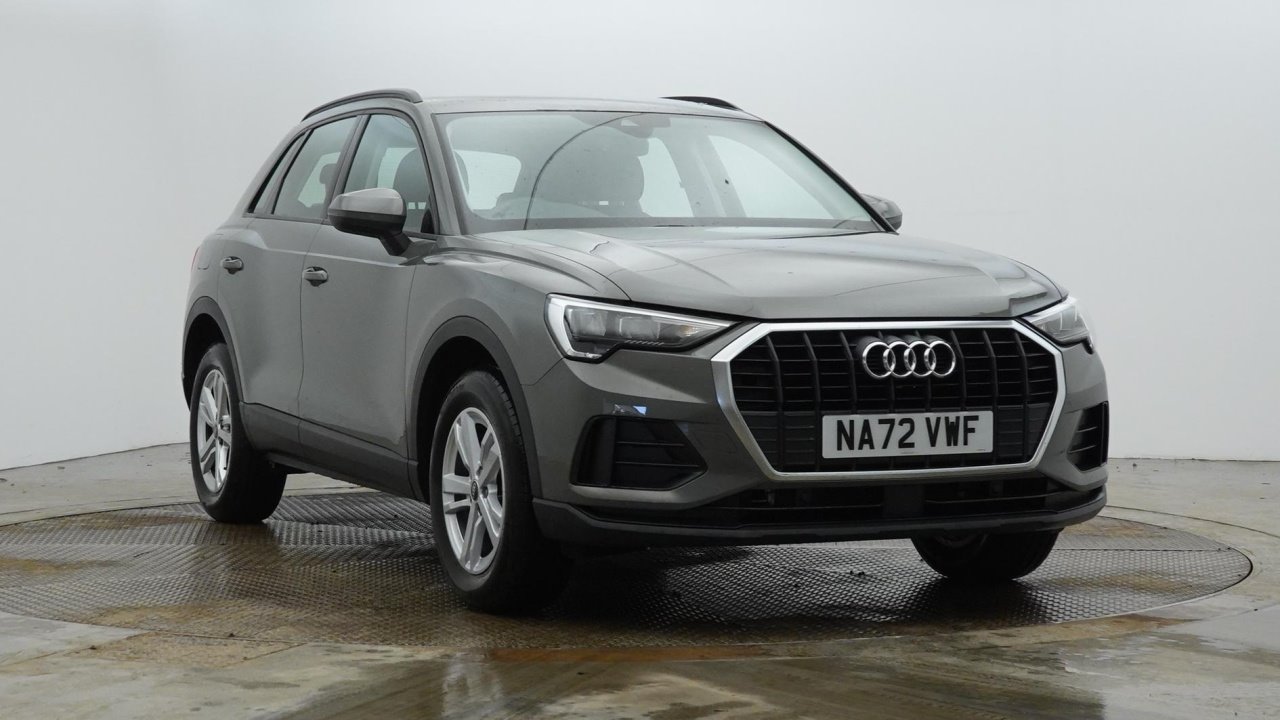 Main listing image - Audi Q3