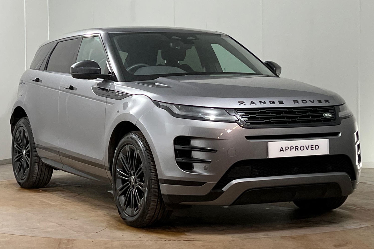 Main listing image - Land Rover Range Rover Evoque